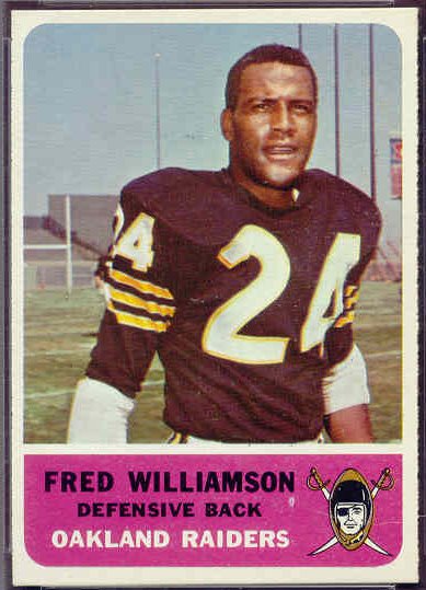 74 Fred Williamson